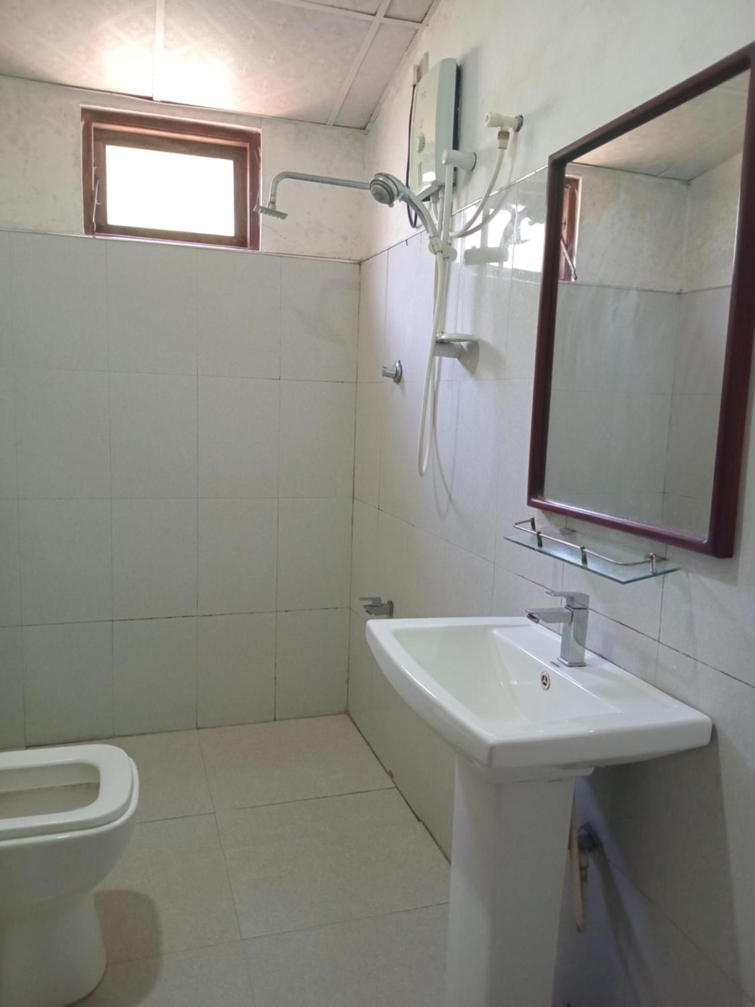 Habarana Dulwan Guest House エクステリア 写真
