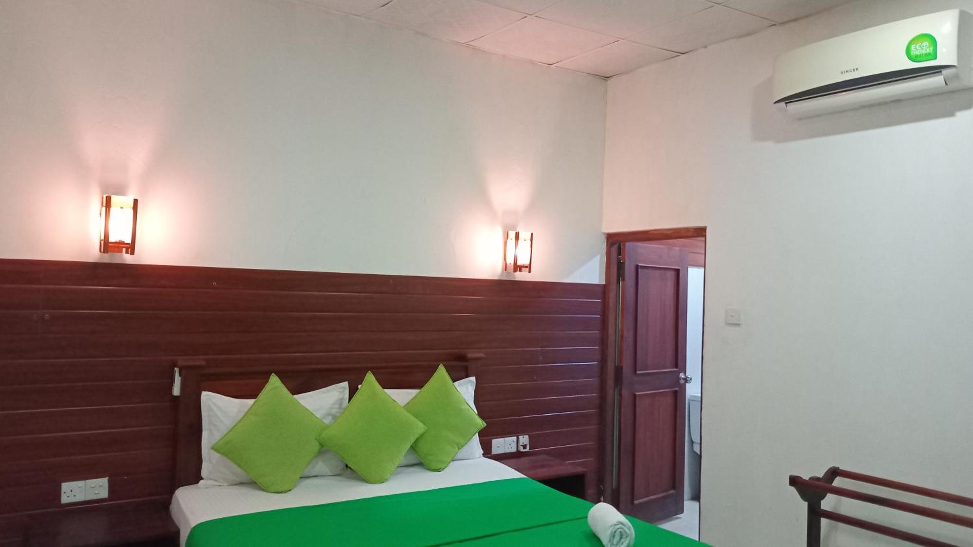 Habarana Dulwan Guest House エクステリア 写真