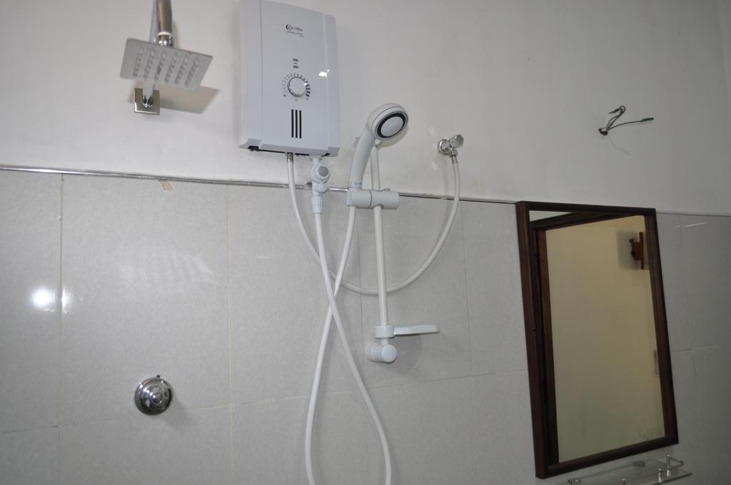 Habarana Dulwan Guest House エクステリア 写真